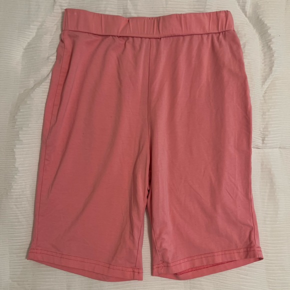 Superdown Pink Biker Shorts - Picture 1 of 3